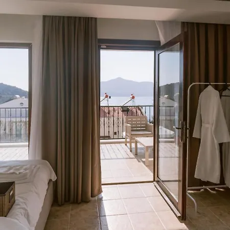 Lalaland Family Guest house